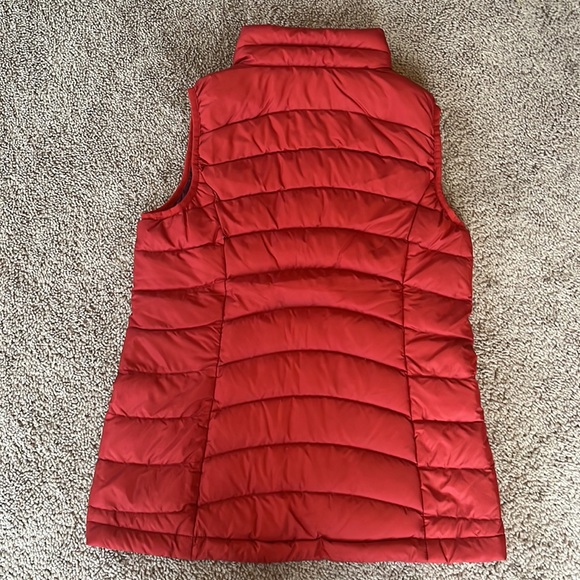 Patagonia Vest - Picture 2 of 4